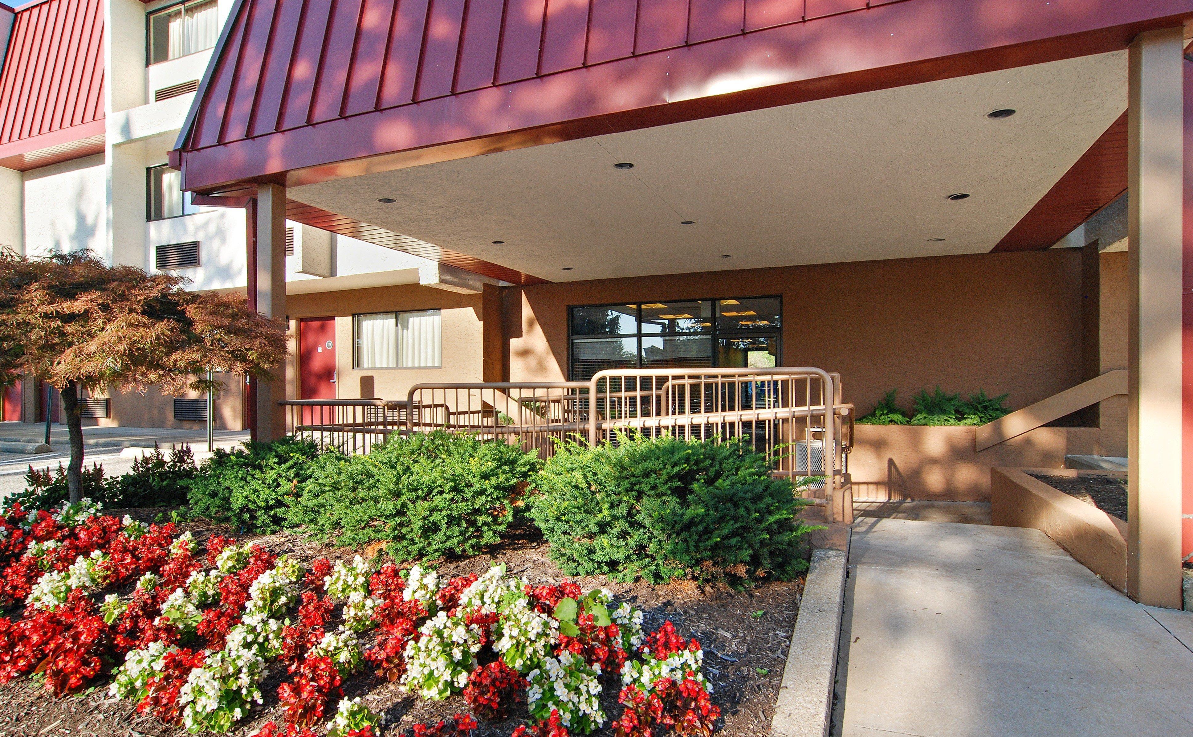 Red Roof Inn Cleveland Airport - Middleburg Heights Extérieur photo