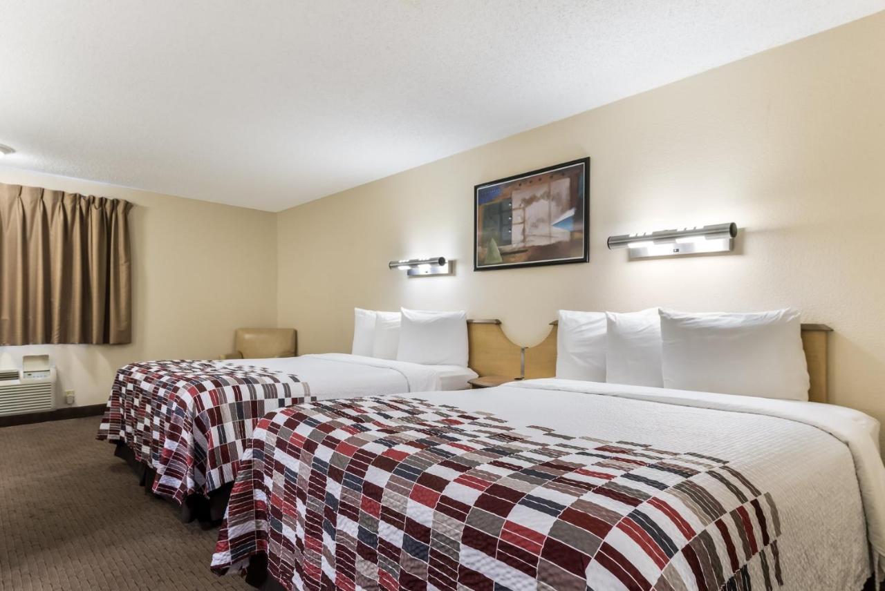 Red Roof Inn Cleveland Airport - Middleburg Heights Extérieur photo