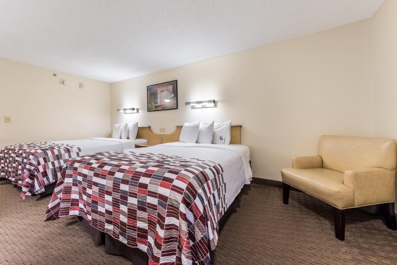 Red Roof Inn Cleveland Airport - Middleburg Heights Extérieur photo