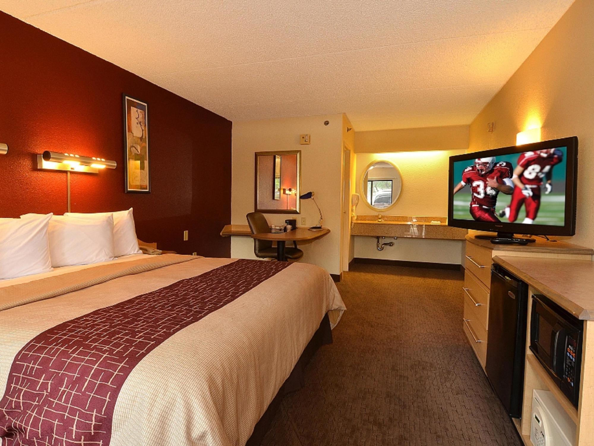 Red Roof Inn Cleveland Airport - Middleburg Heights Chambre photo
